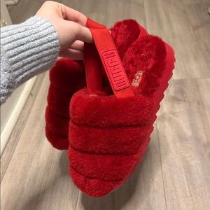 UGG Women's Vibrant Red Fluffy Slippers